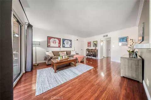 5349 Newcastle Ave #67, Encino, CA 91316