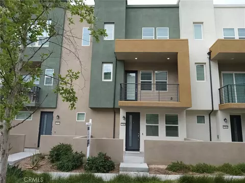 27068 Deer Way, Valencia, CA 91381
