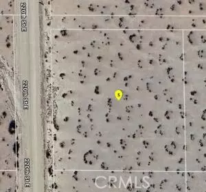 220 Cor St E, Palmdale, CA 93591 photo 2