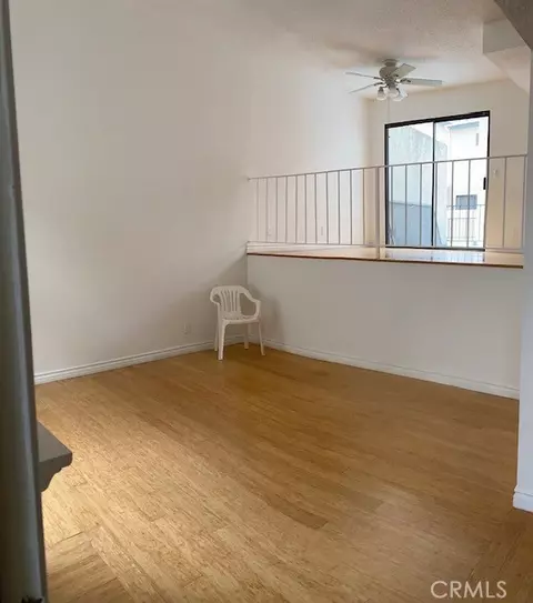 9620 Sepulveda Blvd #35, North Hills, CA 91343
