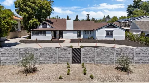 17441 Rayen St, Sherwood Forest, CA 91325
