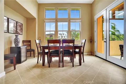 232 Village Commons Blvd #21, Camarillo, CA 93012