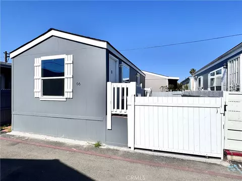 7560 Woodman Pl #66, Van Nuys, CA 91405