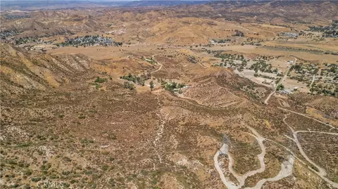 0 Ilana Ln, Saugus, CA 91390