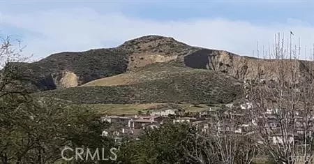 40 Hanna, Simi Valley, CA 93063