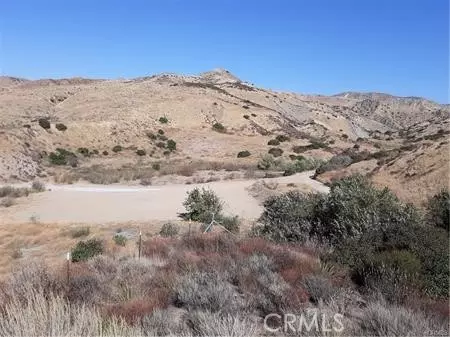 87 Crown Hill St, Simi Valley, CA 93063