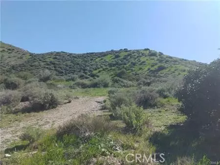 62 Las Lljas Canyon Rd, Simi Valley, CA 93063