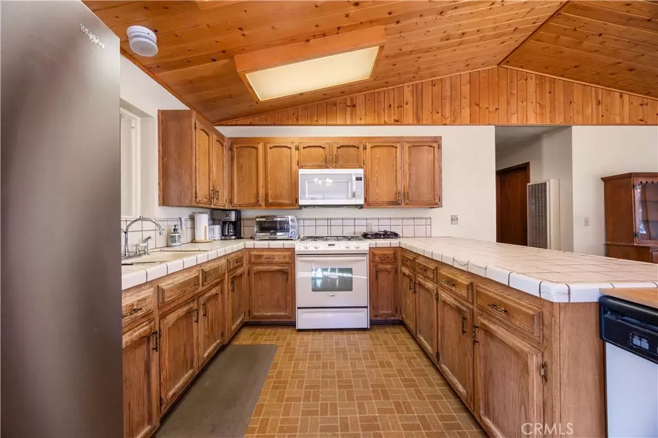  2513 Arbor Dr, Frazier Park, CA 93225 photo 9
