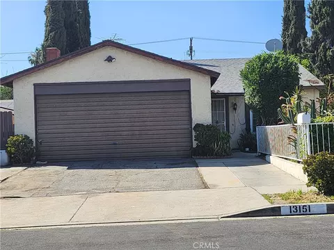 13151 Crowley St, Arleta, CA 91331