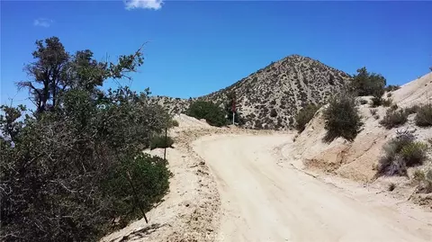 0 Desert, Pinon Hills, CA 92372
