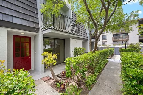 8115 Redlands St #105, Playa Del Rey, CA 90293