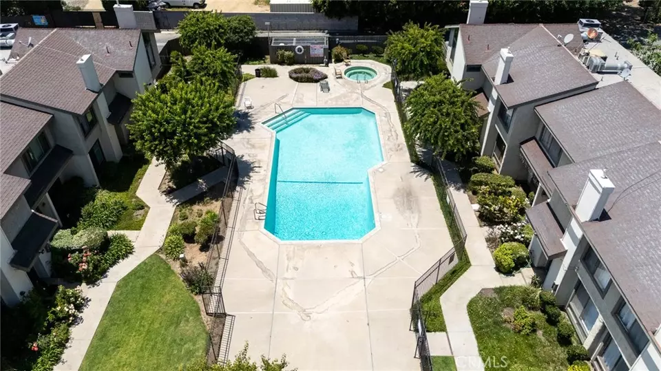 9551 Sepulveda Blvd #4, North Hills, CA 91343 photo 4