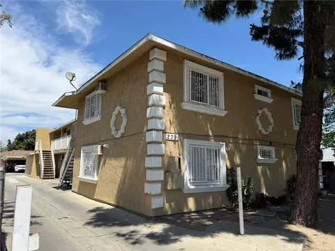 239 E Johnson St, Compton, CA 90220