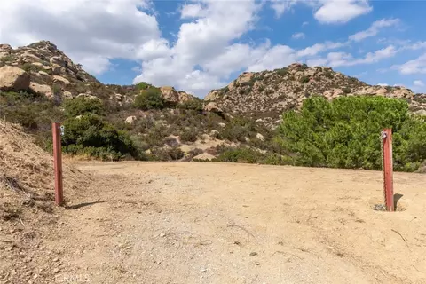 7815 Mesa Dr, Simi Valley, CA 93063 photo 12
