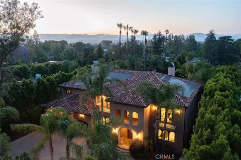 23115 Erwin St, Woodland Hills, CA 91367