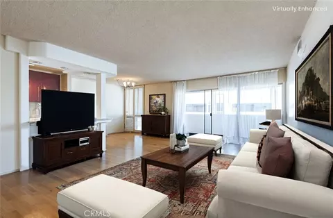 5454 Zelzah Ave #215, Encino, CA 91316