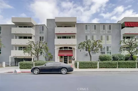 5454 Zelzah Ave #215, Encino, CA 91316