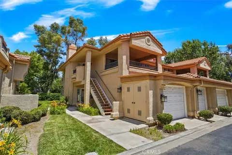 23922 Arroyo Park Dr #139, Valencia, CA 91355