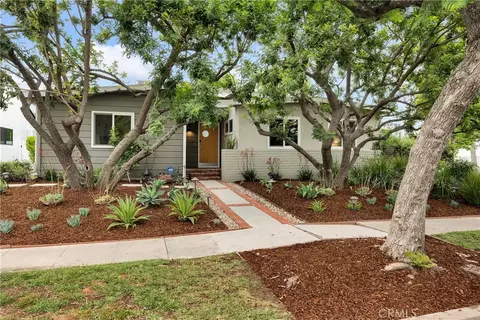 17201 Bullock St, Encino, CA 91316