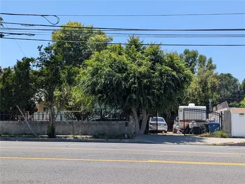 6029 Fallbrook Ave, Woodland Hills, CA 91367