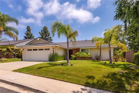 1780 Summer Cloud Dr, Thousand Oaks, CA 91362