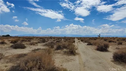 0 Maryfield Ave, Lancaster, CA 93535