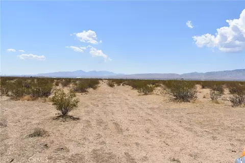 1490 E Wilson Ave, Mojave, CA 93501