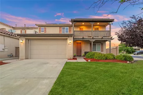 19890 Parkwood Dr, Lake Elsinore, CA 92530