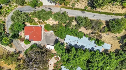 4905 Palo Dr, Tarzana, CA 91356