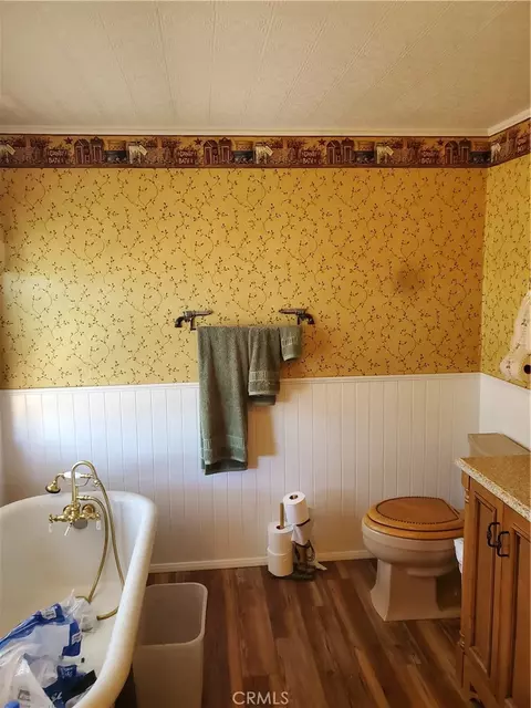 29824 Holiday Ave, Lancaster, CA 93536 photo 14