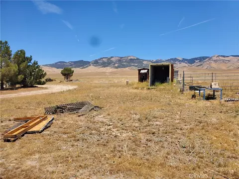 29824 Holiday Ave, Lancaster, CA 93536 photo 6