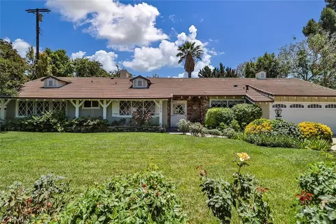 17654 Prairie St, Northridge, CA 91325