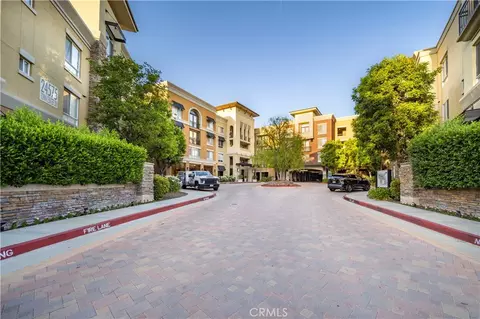 24545 Town Center Dr #5201, Valencia, CA 91355
