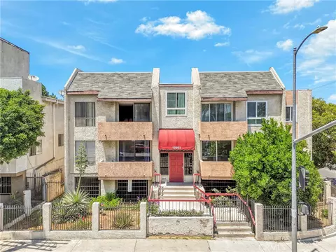 13903 Sherman Way #8, Van Nuys, CA 91405