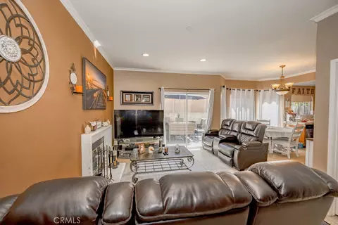 13421 Hubbard St #119, Sylmar, CA 91342