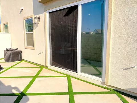 Exterior - 27620 Symphony Pl, Valencia, CA 91381 photo 3 of 7