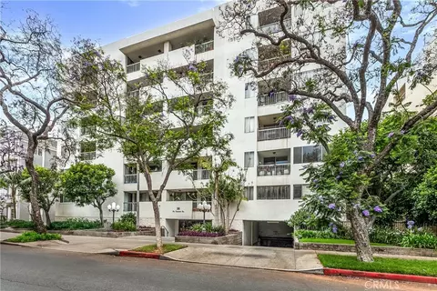 321 N Oakhurst Dr #306, Beverly Hills, CA 90210