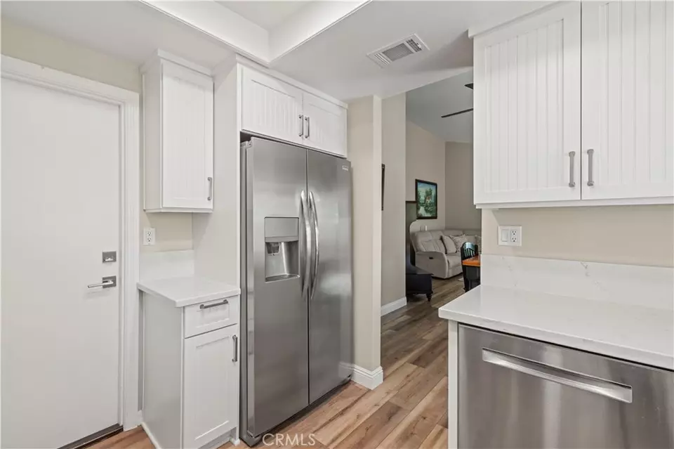 26315 Rainbow Glen Dr #238, Newhall, CA 91321 photo 18