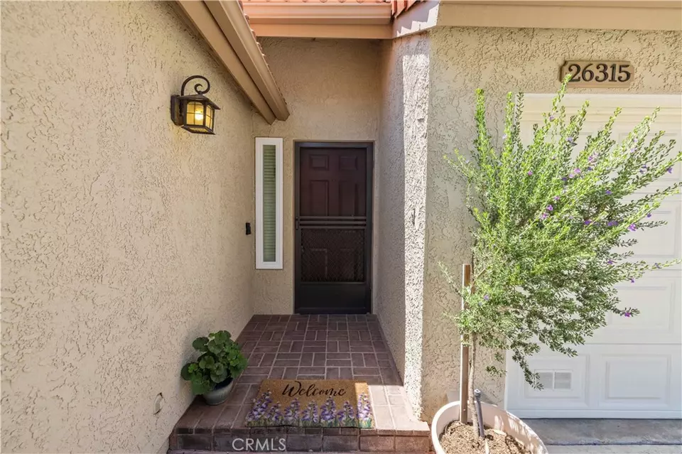  26315 Rainbow Glen Dr #238, Newhall, CA 91321 photo 3