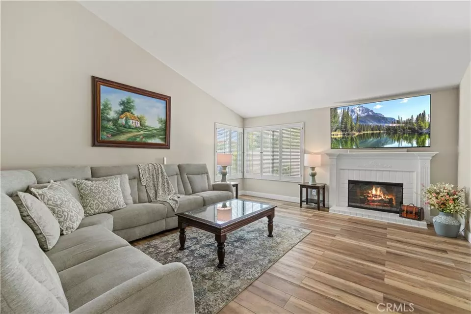  26315 Rainbow Glen Dr #238, Newhall, CA 91321 photo 6
