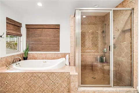 Bath - 2575 Palomino Dr, Acton, CA 93510 photo 4 of 6