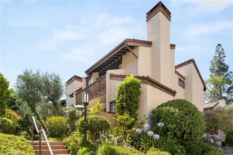 21730 Marylee St #29, Woodland Hills, CA 91367