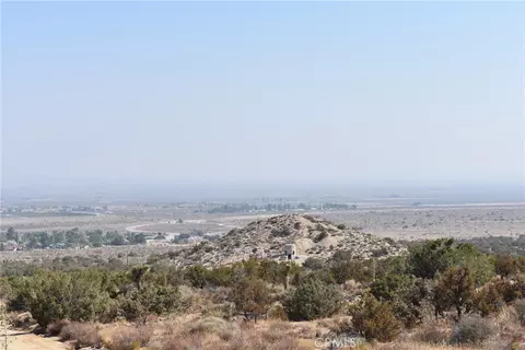 31221 Vacvic Avenue Y8161 Ste, Llano, CA 93544