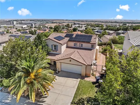 38328 Bonino Dr, Palmdale, CA 93551