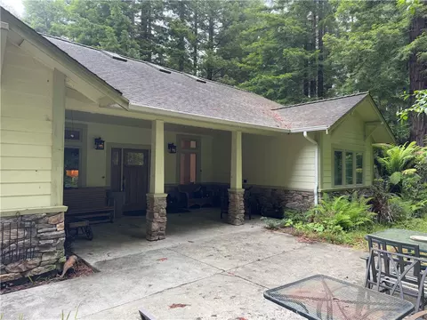 5595 Cummings Rd, Eureka, CA 95503 photo 2