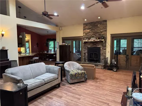 5595 Cummings Rd, Eureka, CA 95503 photo 9