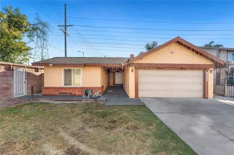 8303 Topeka Dr, Northridge, CA 91324