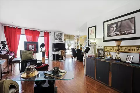 1750 Camino Palmero St #539, Los Angeles, CA 90046