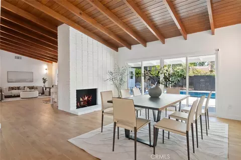 4701 Deseret Dr, Woodland Hills, CA 91364