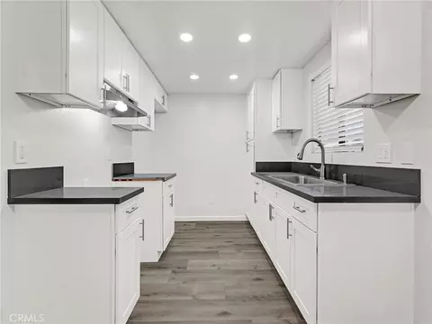 9834 Sepulveda Blvd #109, North Hills, CA 91343